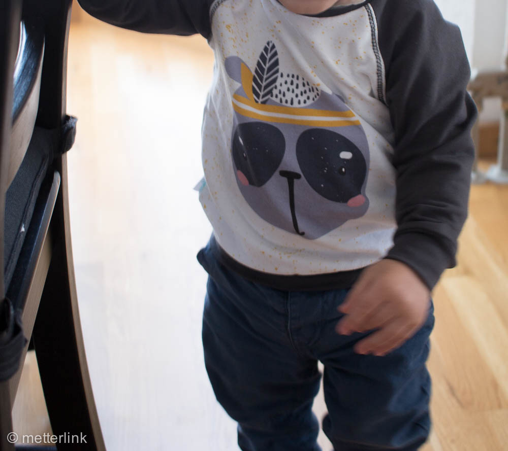 metterlink näht: Sweatshirt von Misusu Patterns aus Resten und Paneel für das Kleinkind